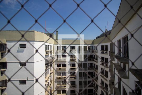 Vista do Quarto 2 de apartamento para alugar com 2 quartos, 57m² em Praça da Bandeira, Rio de Janeiro