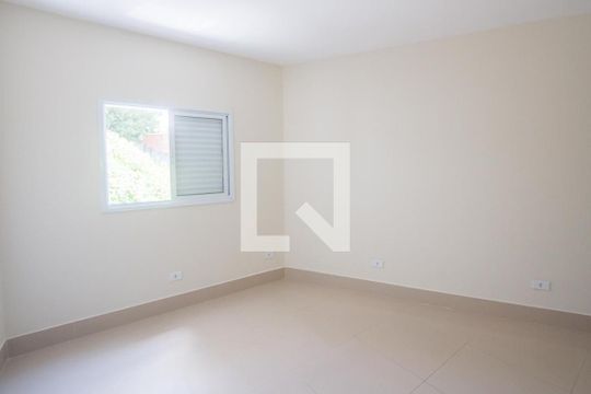 Quarto 1 de casa de condomínio para alugar com 2 quartos, 40m² em Parque Maria Helena, São Paulo