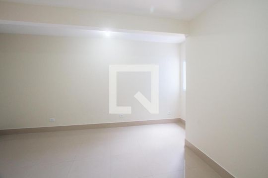 Quarto 2 de casa de condomínio para alugar com 2 quartos, 40m² em Parque Maria Helena, São Paulo