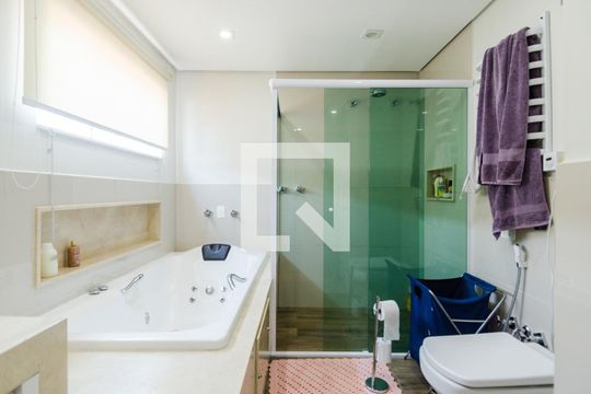 Casa à venda com 4 quartos, 338m² em Bairro dos Casa, São Bernardo do Campo