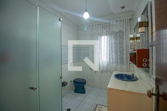 Casa à venda com 3 quartos, 256m² em Nova Petrópolis, São Bernardo do Campo