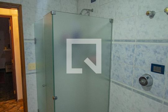 Casa à venda com 3 quartos, 256m² em Nova Petrópolis, São Bernardo do Campo