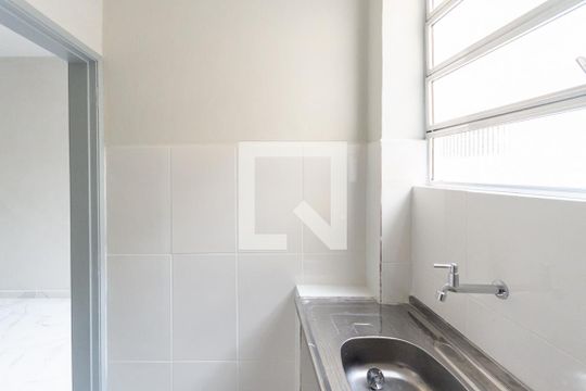 Cozinha de apartamento para alugar com 1 quarto, 50m² em São Cristóvão, Rio de Janeiro