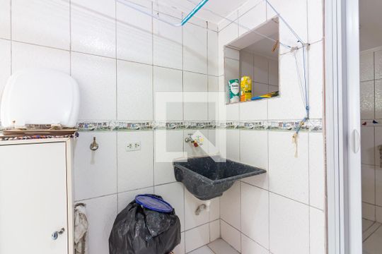 Área de Serviço de casa à venda com 4 quartos, 209m² em Jardim Novo, Osasco