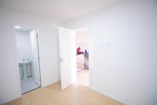 Quarto de casa de condomínio para alugar com 1 quarto, 28m² em Sítio Morro Grande, São Paulo
