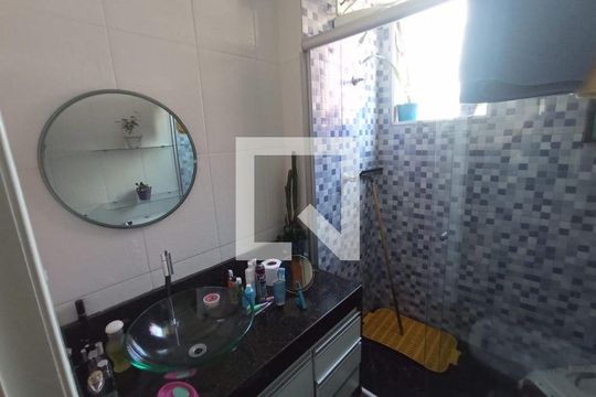 Apartamento à venda com 2 quartos, 45m² em Diamante, Belo Horizonte