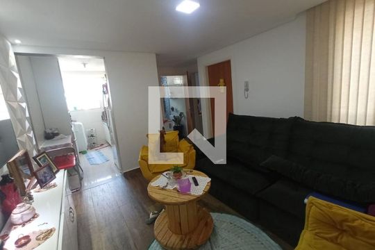Apartamento à venda com 2 quartos, 45m² em Diamante, Belo Horizonte
