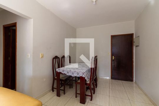 Sala de apartamento para alugar com 2 quartos, 70m² em Aviação, Praia Grande