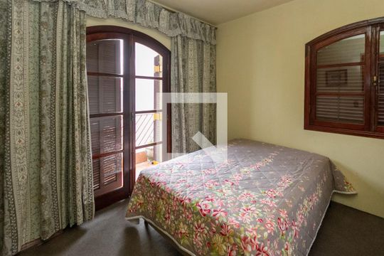 Suite de casa à venda com 5 quartos, 440m² em Jardim Avelino, São Paulo