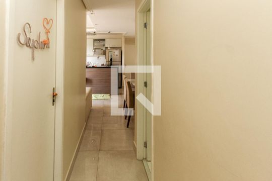 Corredor de apartamento à venda com 3 quartos, 68m² em Vila Prudente, São Paulo