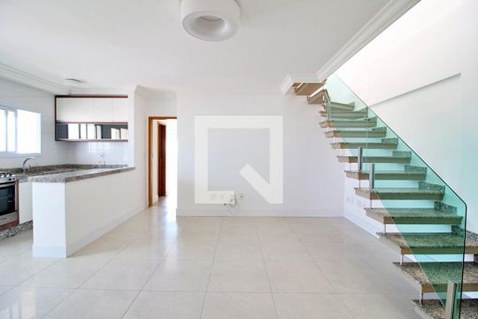 Sala de apartamento para alugar com 3 quartos, 163m² em Bangú, Santo André