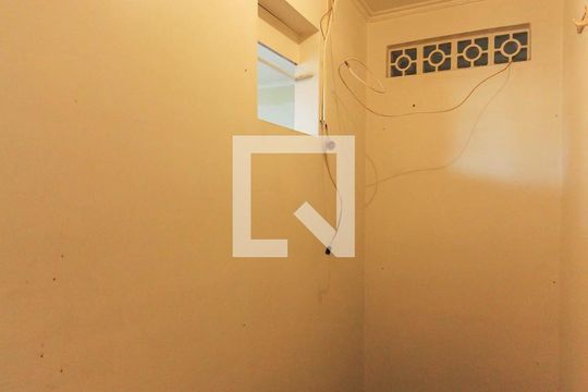 Closet Quarto 1 de casa à venda com 2 quartos, 100m² em Vila Regente Feijó, São Paulo
