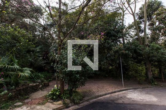 Área comum de casa de condomínio para alugar com 3 quartos, 280m² em Parque Esmeralda, Barueri