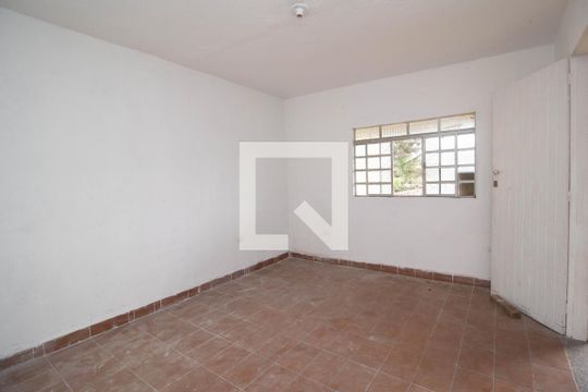 Quarto de casa para alugar com 1 quarto, 60m² em Vila Pereira Barreto, São Paulo
