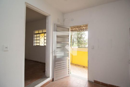 Sala de casa para alugar com 1 quarto, 60m² em Vila Pereira Barreto, São Paulo