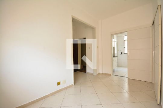 Sala de apartamento para alugar com 1 quarto, 51m² em Laranjeiras, Rio de Janeiro