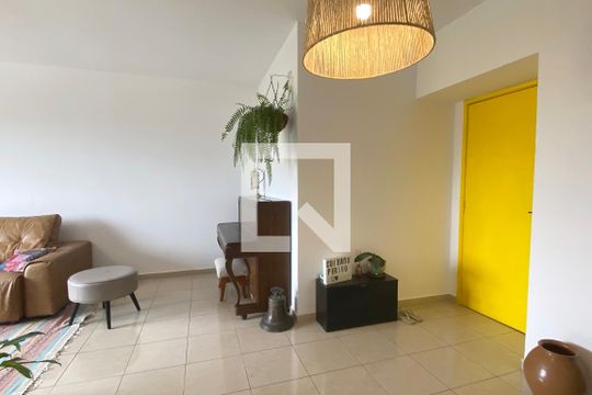 Sala de apartamento à venda com 3 quartos, 83m² em Vila Boa Vista, Barueri