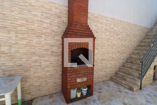 Churrasqueira de casa à venda com 3 quartos, 150m² em Jardim Santa Maria, São Paulo