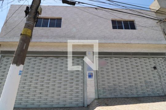 Fachada de casa à venda com 3 quartos, 150m² em Jardim Santa Maria, São Paulo
