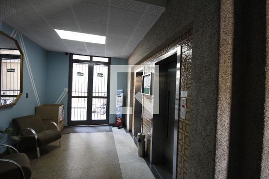 Hall de Entrada de apartamento para alugar com 1 quarto, 47m² em Liberdade, São Paulo