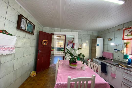 Cozinha de casa à venda com 2 quartos, 115m² em Scharlau, São Leopoldo