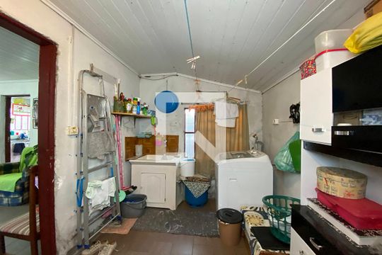 Lavanderia de casa à venda com 2 quartos, 115m² em Scharlau, São Leopoldo