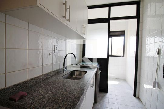 Cozinha  de apartamento à venda com 2 quartos, 60m² em Vila Andrade, São Paulo