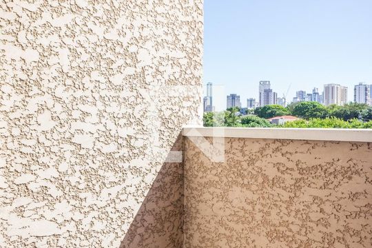 Sacada de apartamento à venda com 2 quartos, 43m² em Vila Bertioga, São Paulo