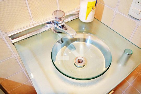 Banheiro de apartamento à venda com 2 quartos, 70m² em Chácara Nossa Senhora do Bom Conselho, São Paulo