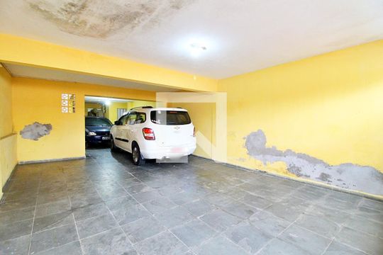 Garagem de casa para alugar com 1 quarto, 40m² em Jardim Ana Maria, Santo André