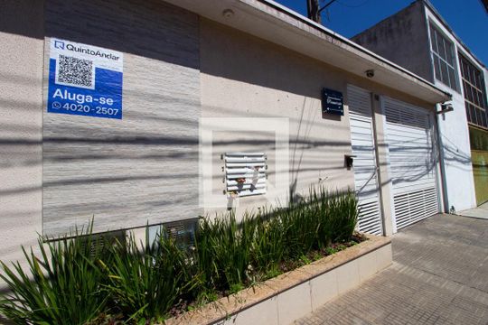 Fachada de casa de condomínio para alugar com 2 quartos, 58m² em Cidade Líder, São Paulo