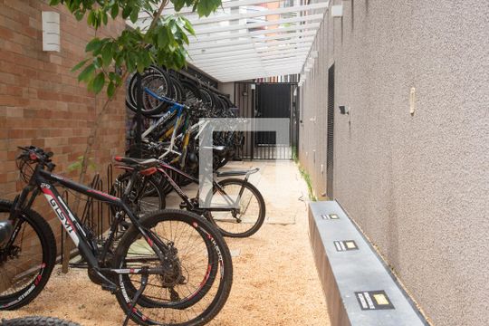 Área comum - Bicicletário de kitnet/studio à venda com 1 quarto, 29m² em Mirandópolis, São Paulo