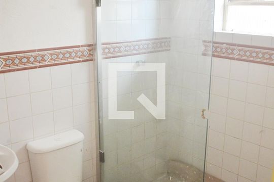 Banheiro da Suíte de apartamento para alugar com 3 quartos, 210m² em Itararé, São Vicente