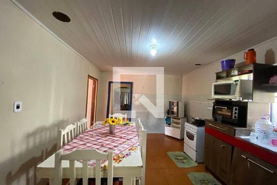 Cozinha de casa à venda com 5 quartos, 160m² em Santa Teresa, São Leopoldo