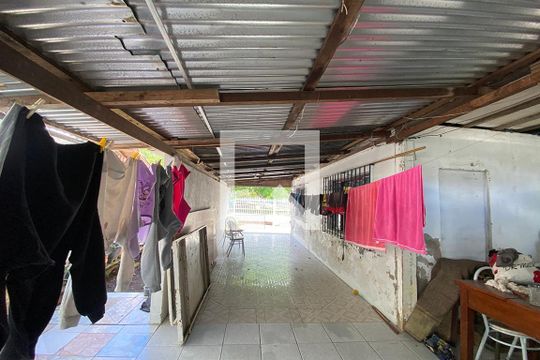 Área Externa de casa à venda com 5 quartos, 160m² em Santa Teresa, São Leopoldo