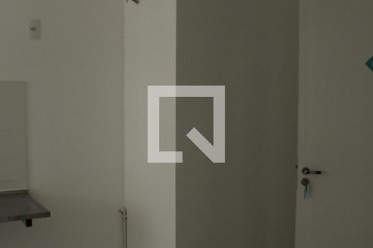 Sala/Cozinha de apartamento à venda com 1 quarto, 24m² em Jardim Santa Emília, São Paulo