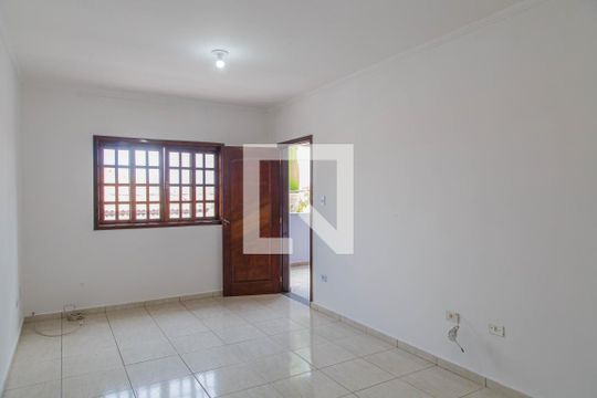 Casa para alugar com 4 quartos, 400m² em Vila Libanesa, São Paulo