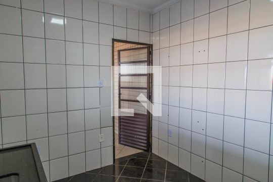 Cozinha de casa para alugar com 4 quartos, 400m² em Vila Libanesa, São Paulo