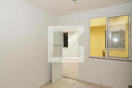 Sala de apartamento para alugar com 2 quartos, 80m² em Irajá, Rio de Janeiro