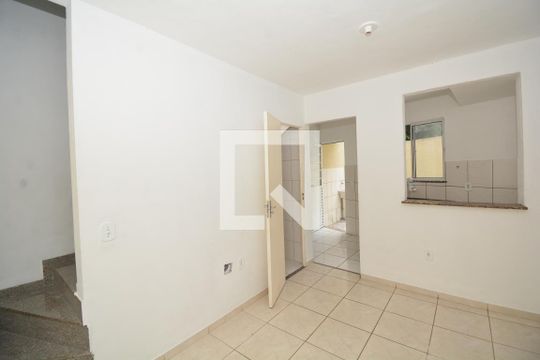 Sala de apartamento para alugar com 2 quartos, 80m² em Irajá, Rio de Janeiro
