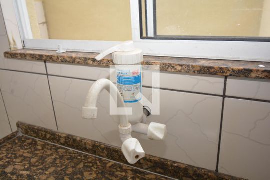 Cozinha- Torneira de apartamento para alugar com 2 quartos, 80m² em Irajá, Rio de Janeiro