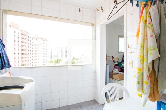 Área de serviço de apartamento à venda com 4 quartos, 90m² em Vila Gilda, Santo André