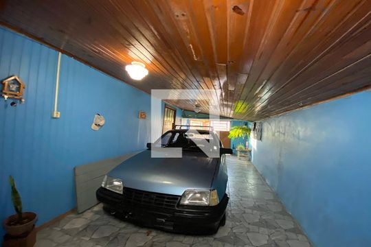 Garagem de casa à venda com 3 quartos, 70m² em Santa Teresa, São Leopoldo