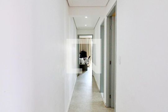 Corredor de apartamento à venda com 2 quartos, 85m² em Campestre, Santo André