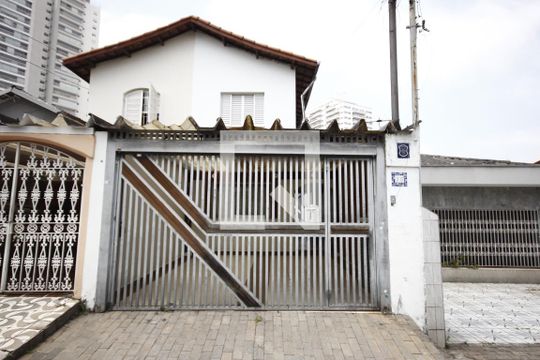 Fachada de casa à venda com 4 quartos, 220m² em Vila Firmiano Pinto, São Paulo