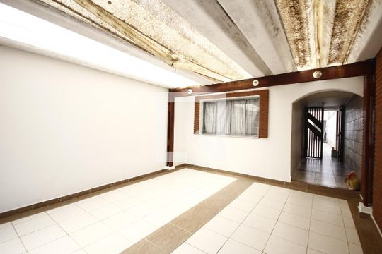 Garagem de casa à venda com 4 quartos, 220m² em Vila Firmiano Pinto, São Paulo