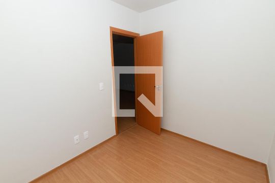 Quarto 1 de apartamento à venda com 2 quartos, 46m² em Rubem Berta, Porto Alegre