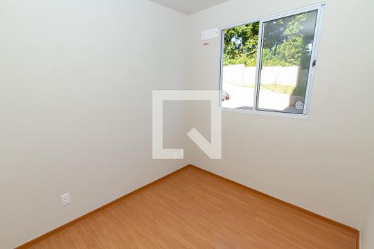 Quarto 1 de apartamento à venda com 2 quartos, 46m² em Rubem Berta, Porto Alegre