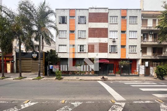 Fachada de kitnet/studio para alugar com 1 quarto, 29m² em Centro Histórico, Porto Alegre