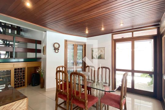 Sala de Jantar de casa de condomínio à venda com 3 quartos, 340m² em Alphaville, Santana de Parnaíba